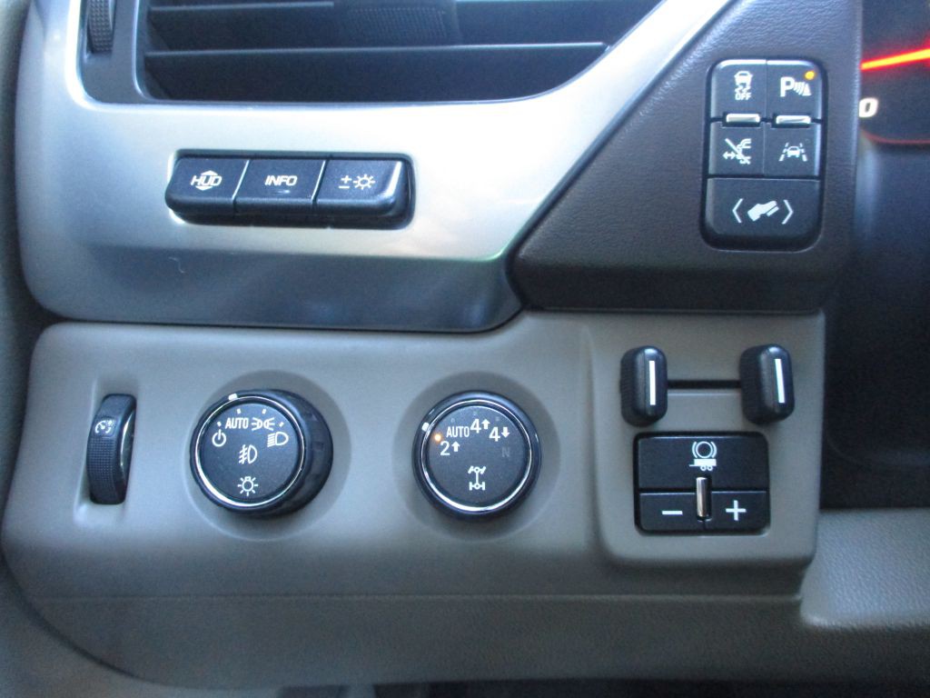 2017 Chevrolet Tahoe Image 40