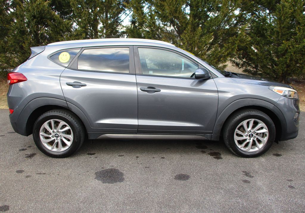 2015 Hyundai Tucson Image 8