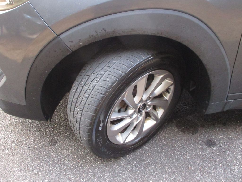 2015 Hyundai Tucson Image 14