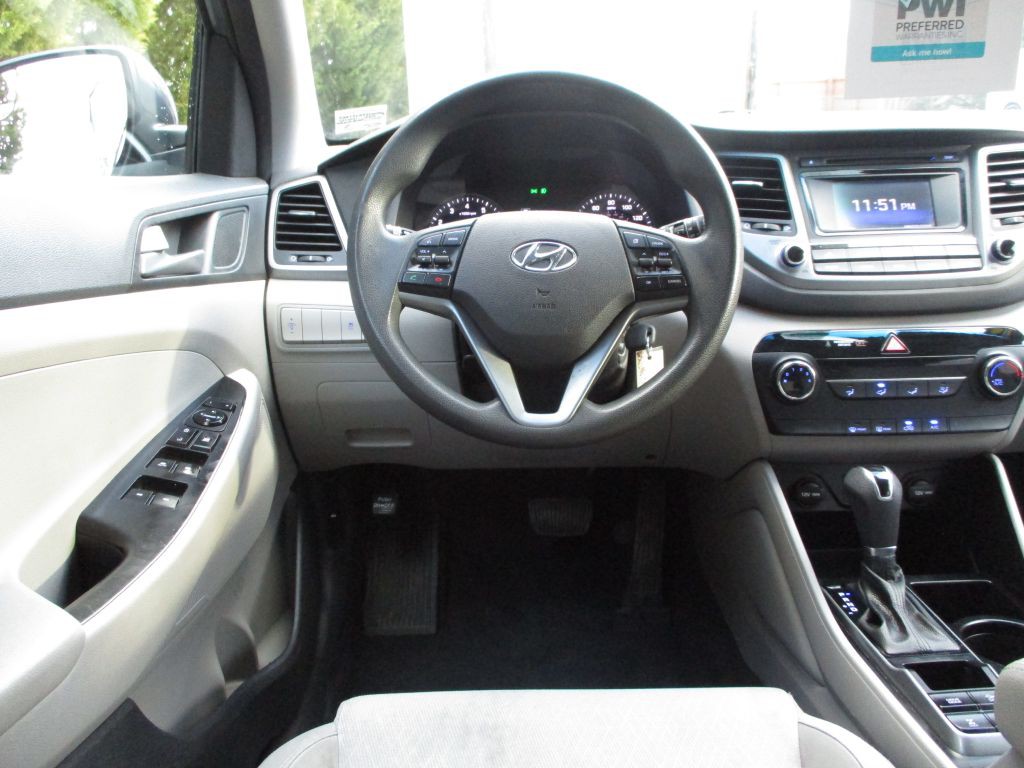 2015 Hyundai Tucson Image 34