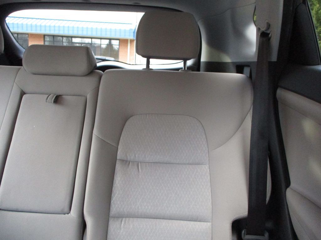 2015 Hyundai Tucson Image 37