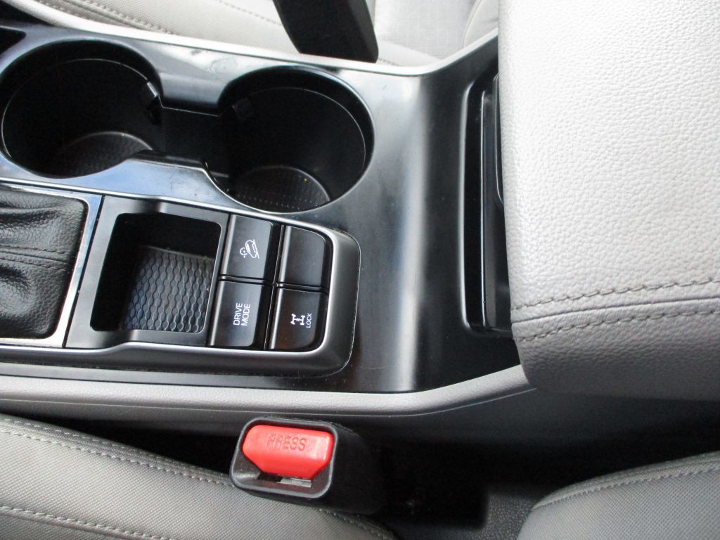 2015 Hyundai Tucson Image 50