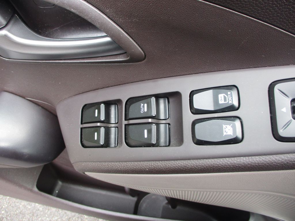 2015 Hyundai Tucson Image 17