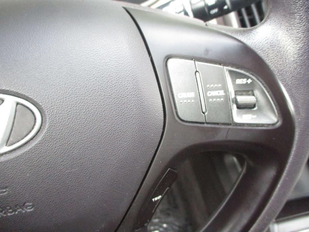 2015 Hyundai Tucson Image 42