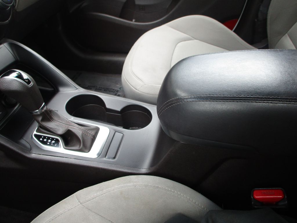 2015 Hyundai Tucson Image 47