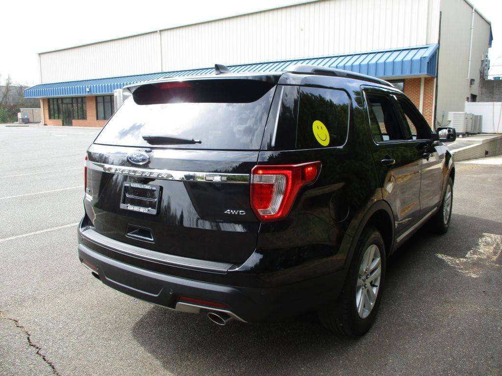 2018 Ford Explorer Image 7