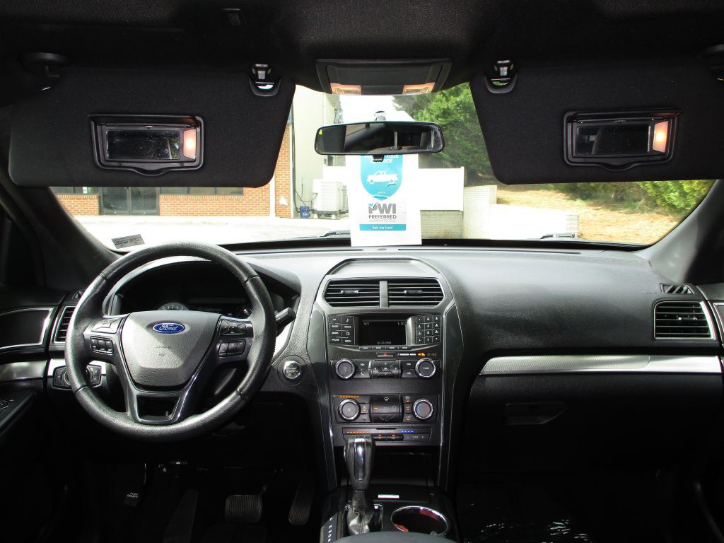 2018 Ford Explorer Image 31