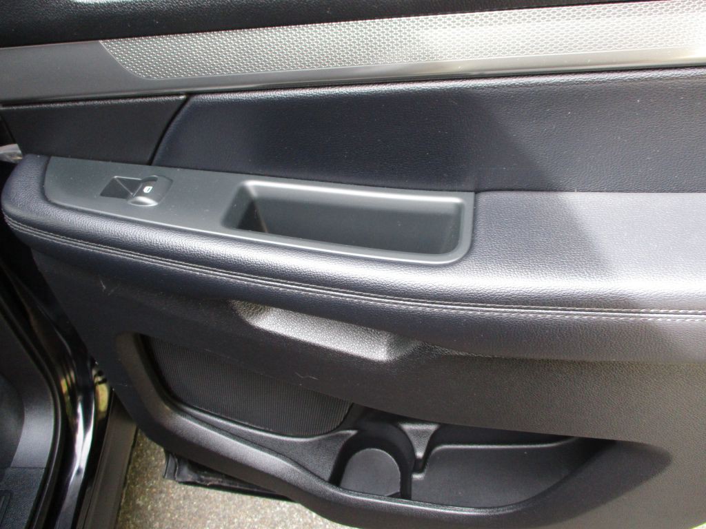 2018 Ford Explorer Image 39