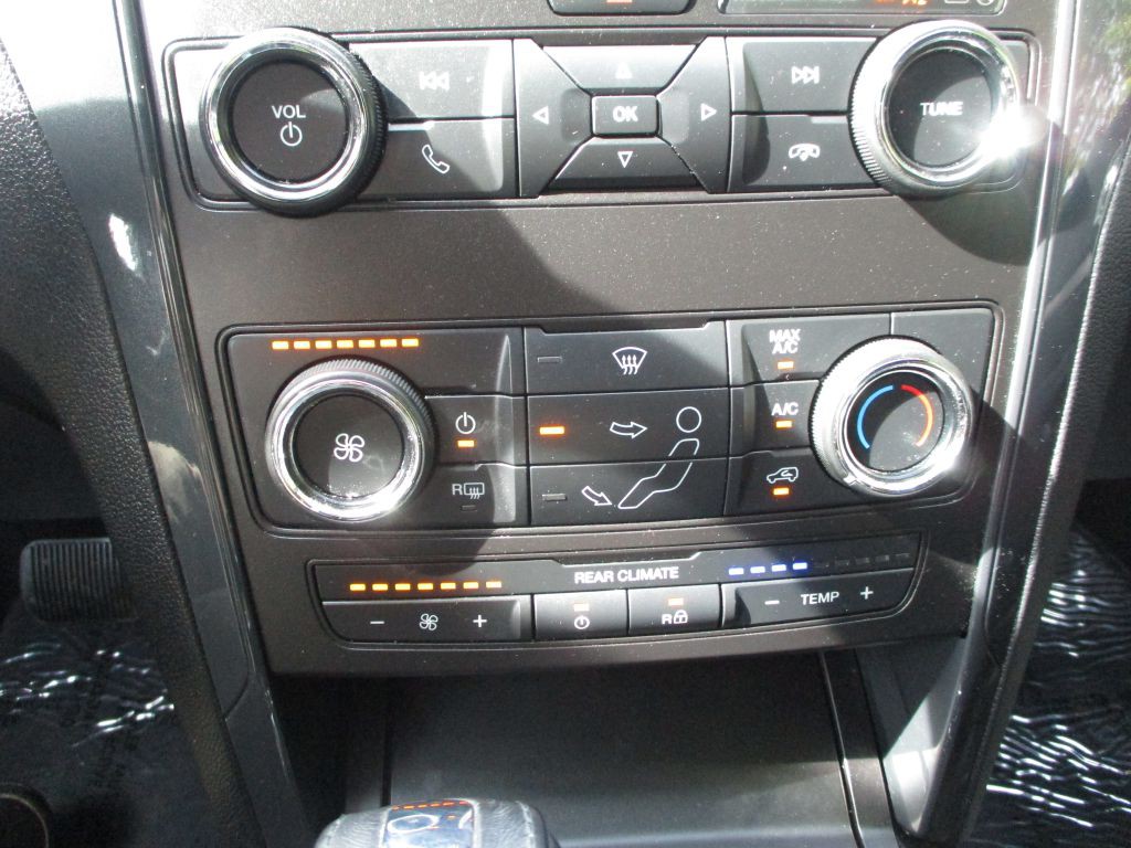 2018 Ford Explorer Image 71