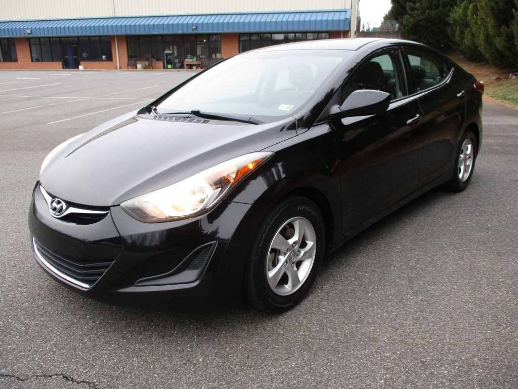 2014 Hyundai Elantra Image 3