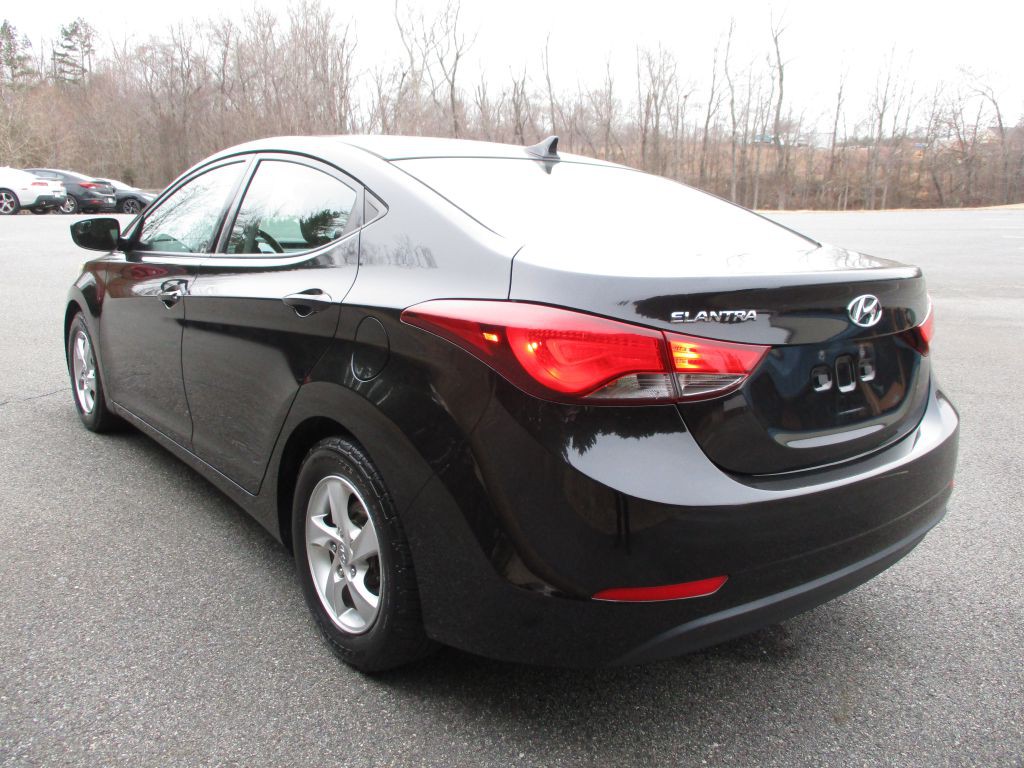 2014 Hyundai Elantra Image 5