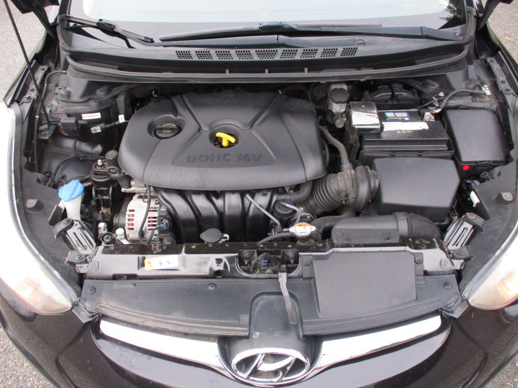 2014 Hyundai Elantra Image 12