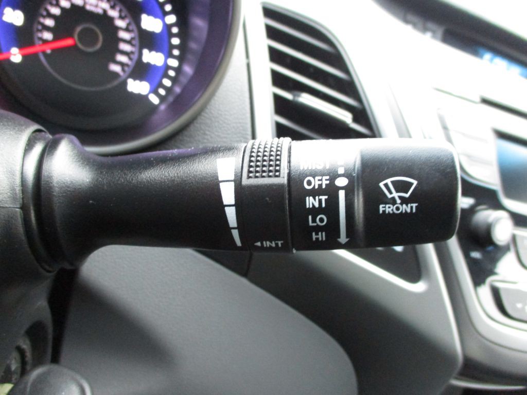 2014 Hyundai Elantra Image 20