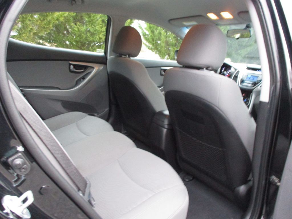 2014 Hyundai Elantra Image 37
