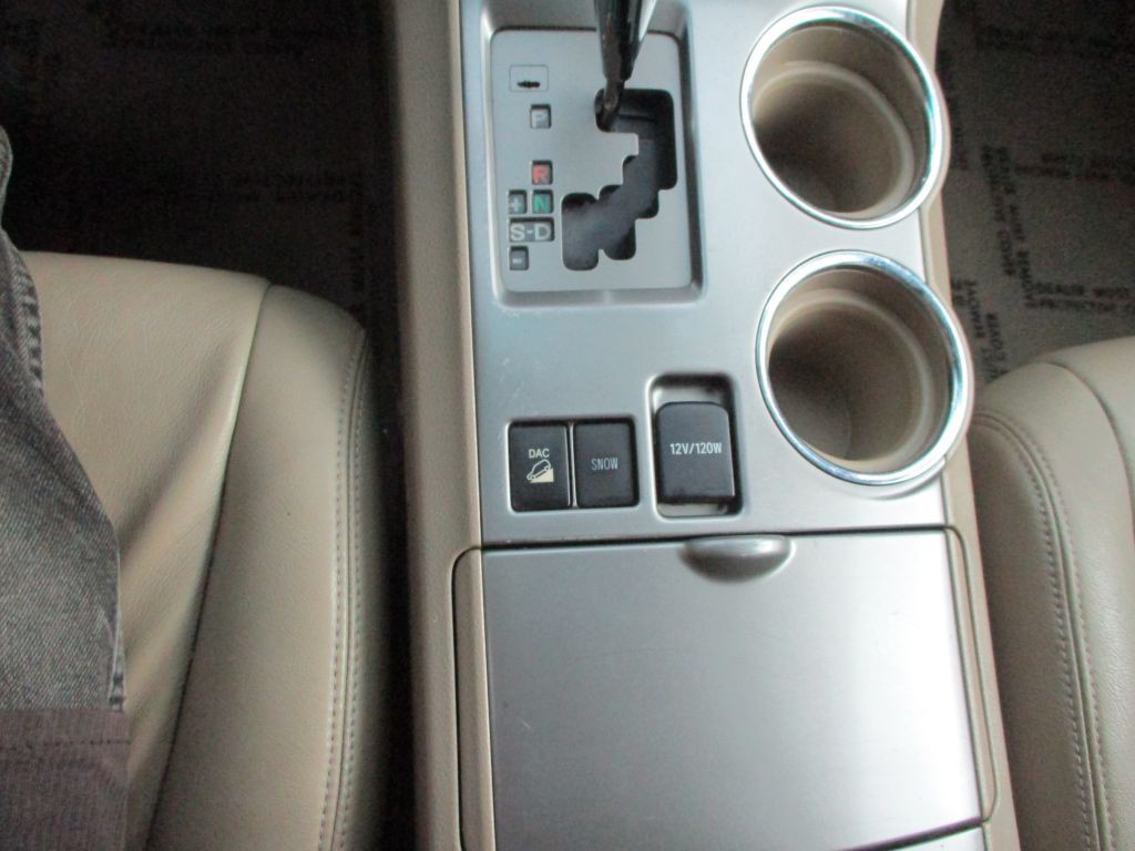 2008 Toyota Highlander Image 25