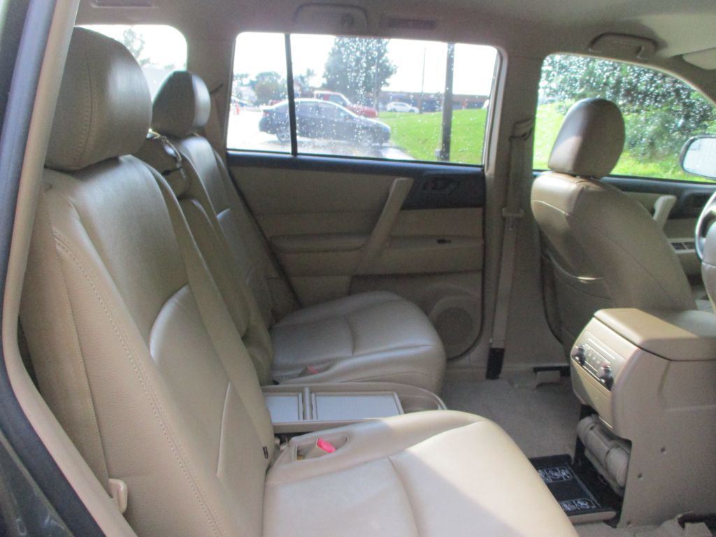2008 Toyota Highlander Image 35