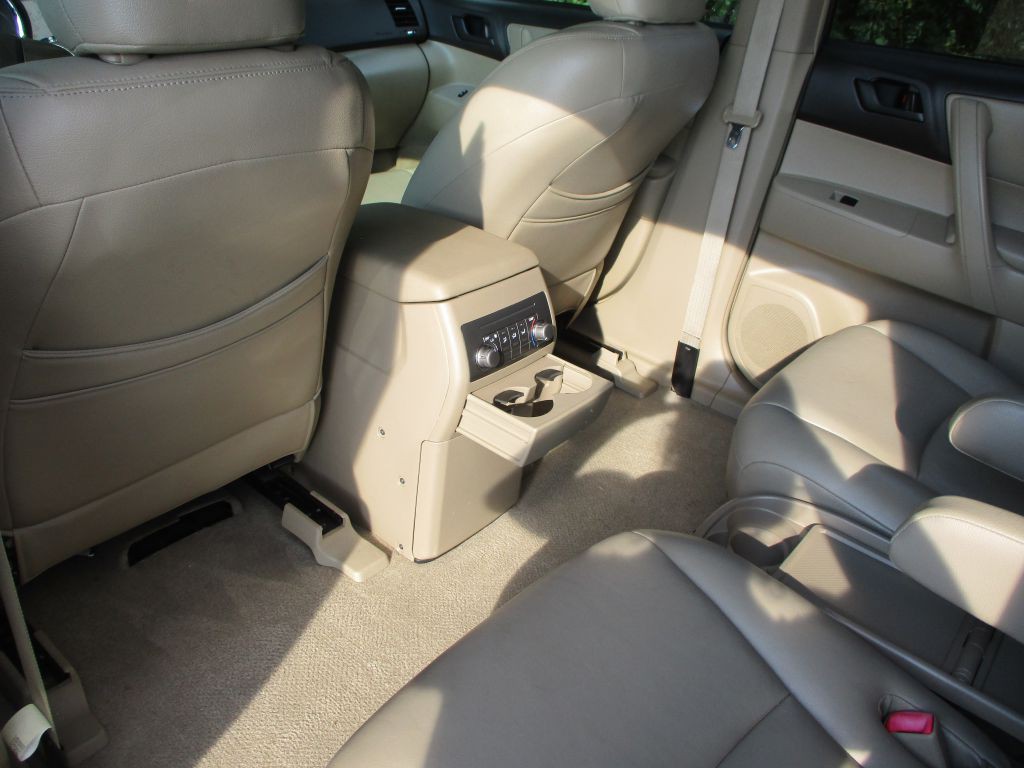 2008 Toyota Highlander Image 40