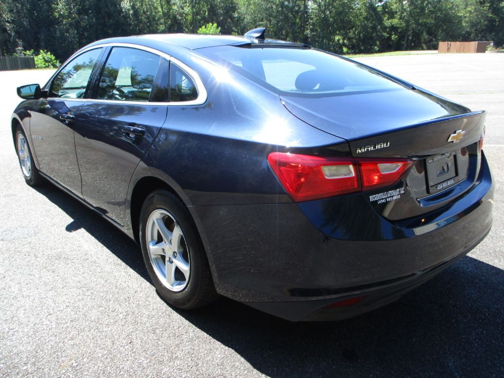 2016 Chevrolet Malibu Image 5
