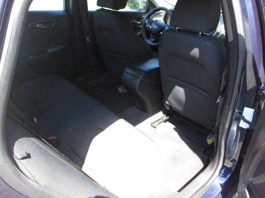 2016 Chevrolet Malibu Image 34