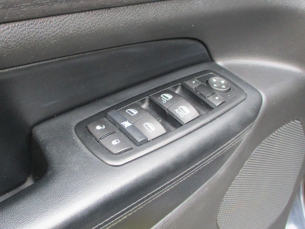2015 Jeep Grand Cherokee Image 14