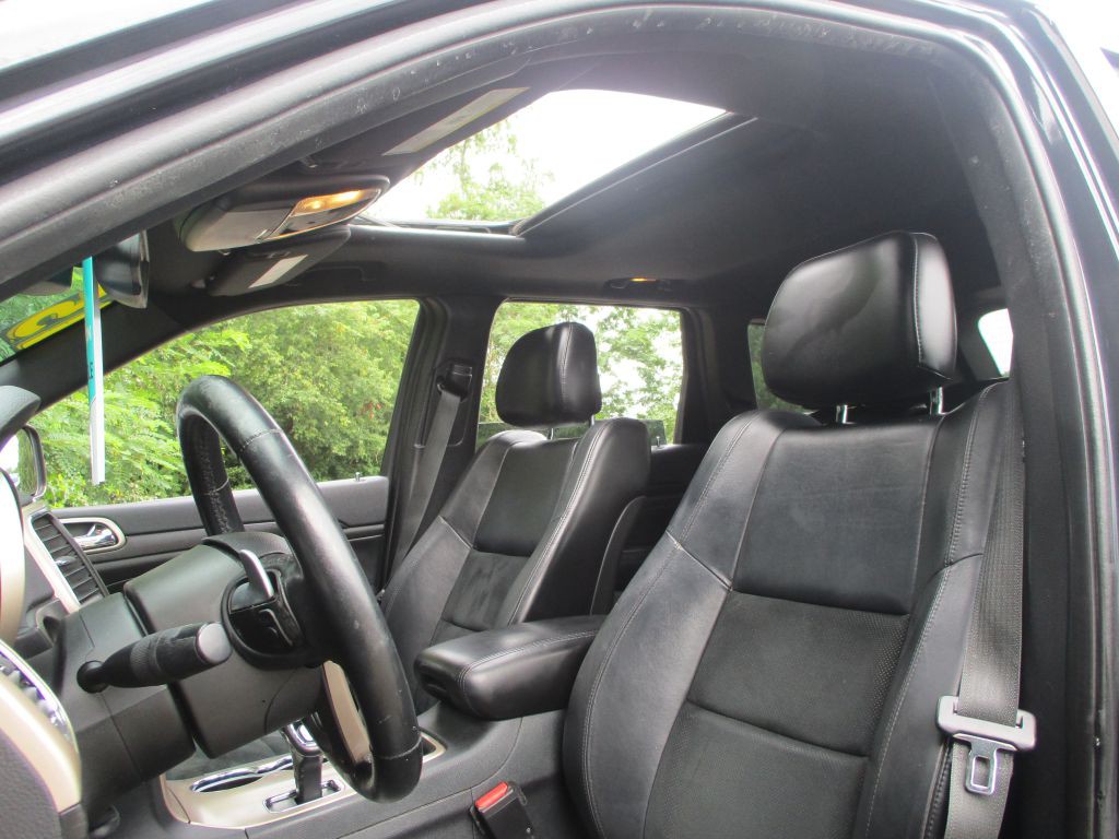 2015 Jeep Grand Cherokee Image 17