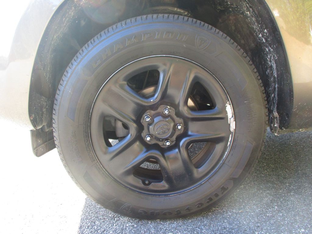 2011 Toyota Rav4 Image 10