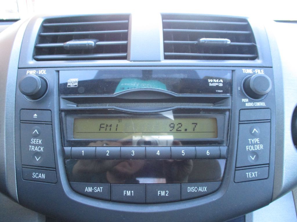 2011 Toyota Rav4 Image 28