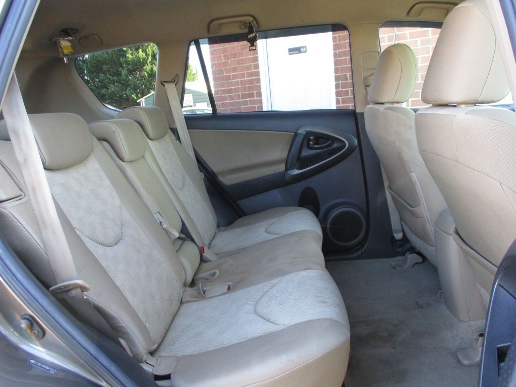 2011 Toyota Rav4 Image 42