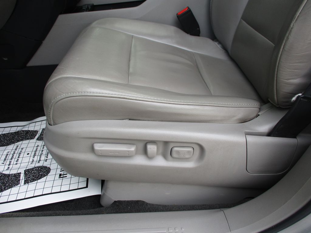 2011 Honda Pilot Image 16