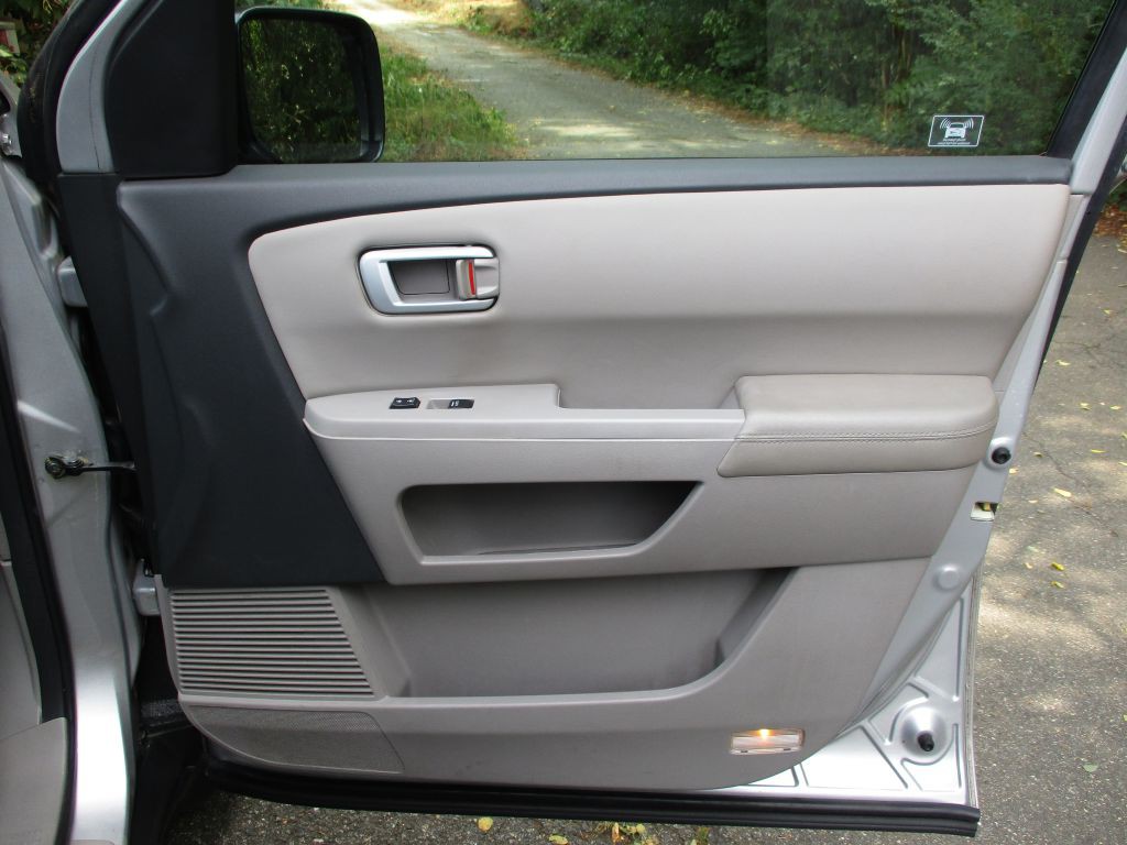 2011 Honda Pilot Image 41