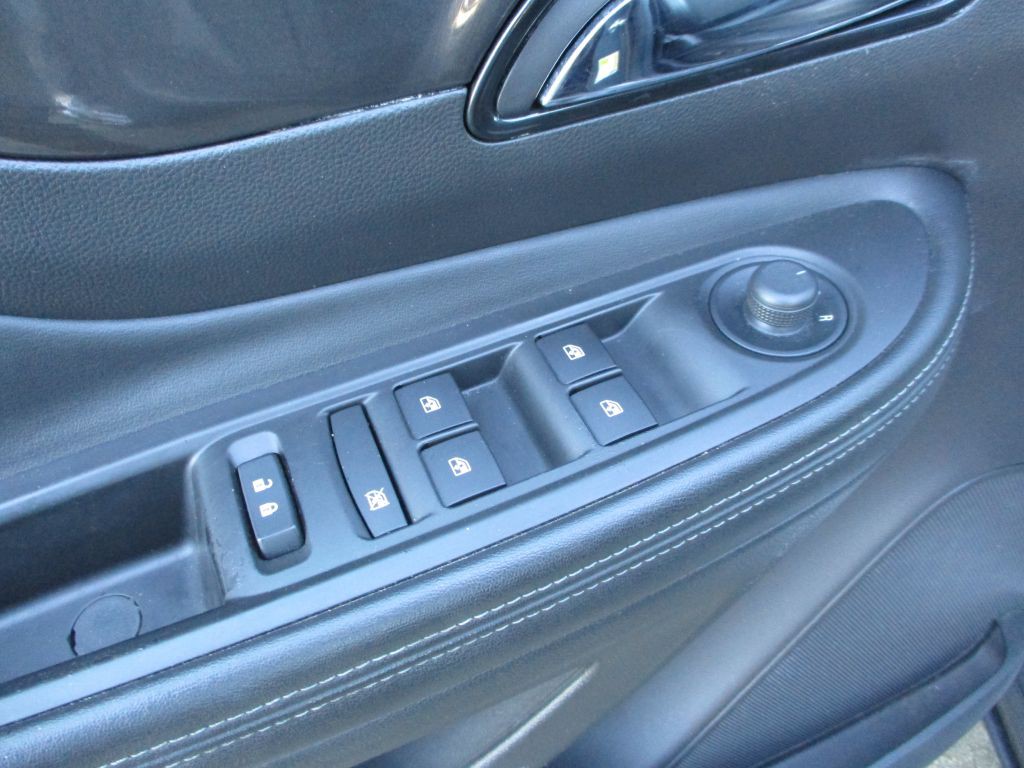 2018 Buick Enclave Image 15