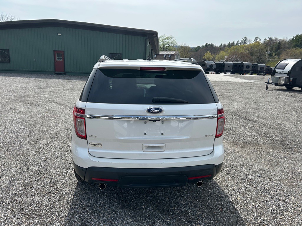 2015 Ford Explorer Image 4
