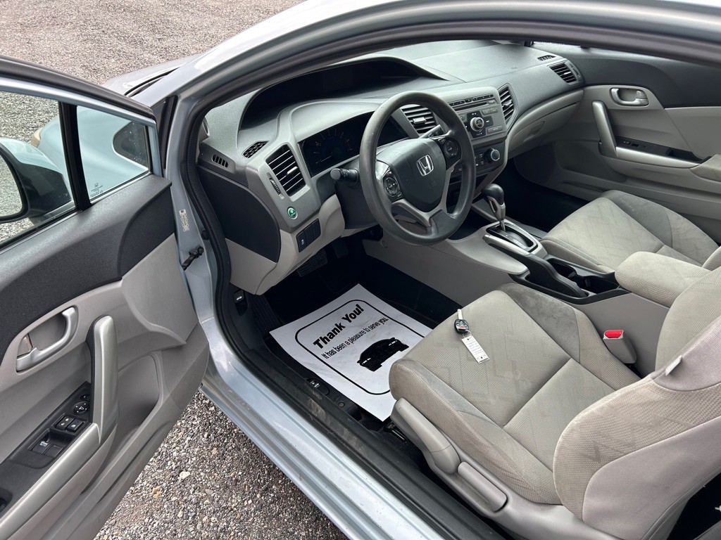 2012 Honda Civic Image 9