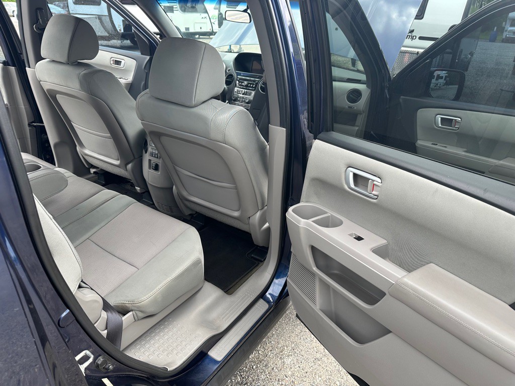 2014 Honda Pilot Image 12