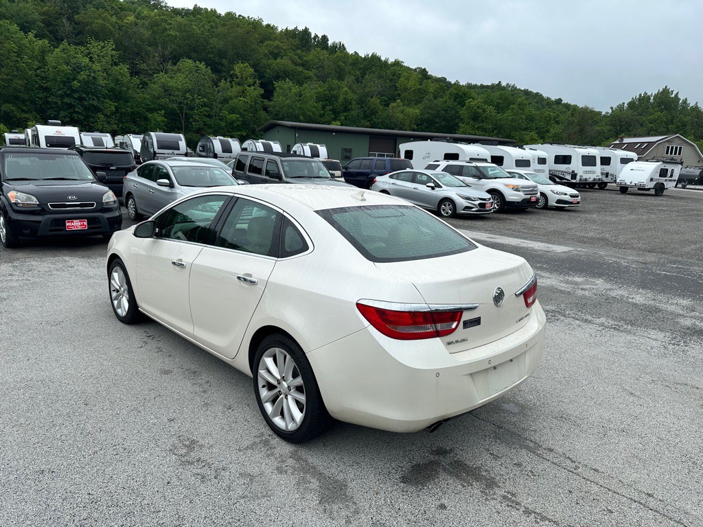 2014 Buick Verano Image 3