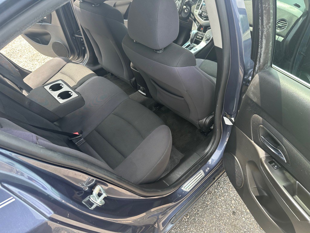 2014 Chevrolet Cruze Image 12
