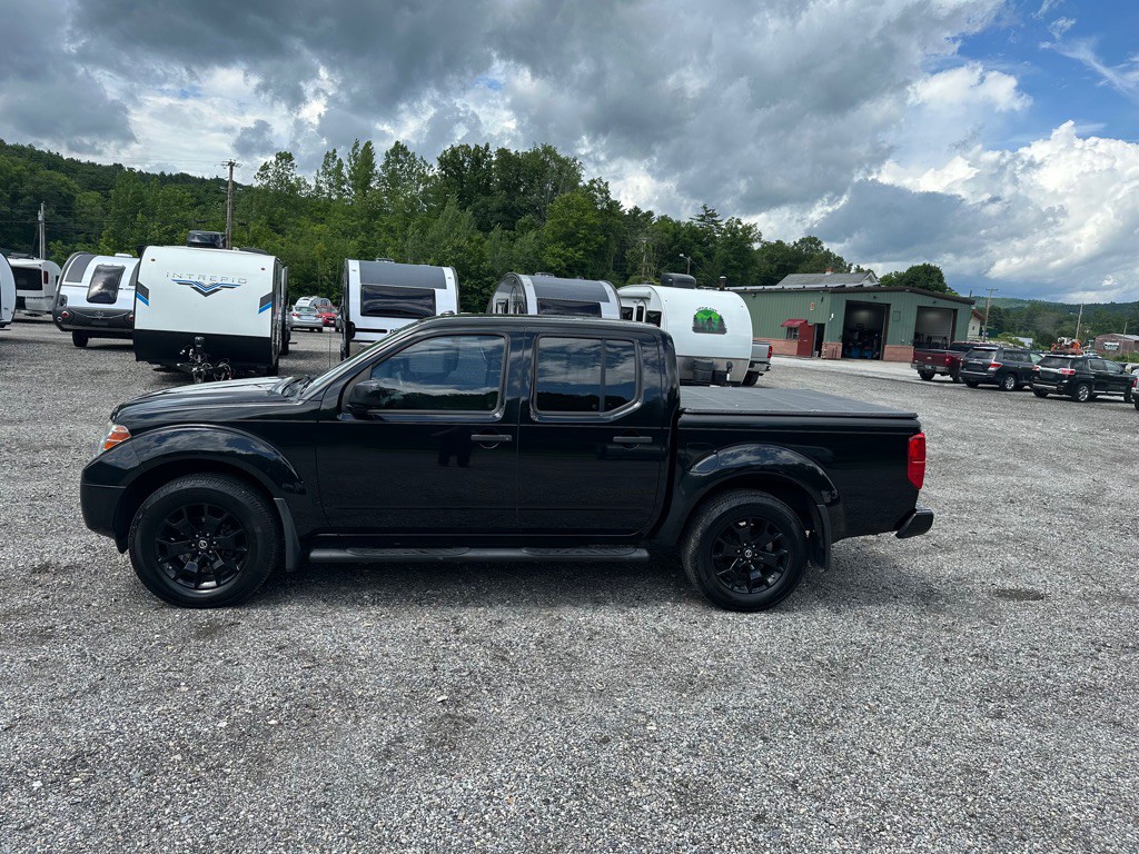 2018 Nissan Frontier Image 2
