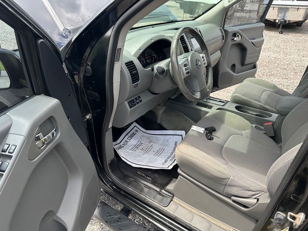 2018 Nissan Frontier Image 9