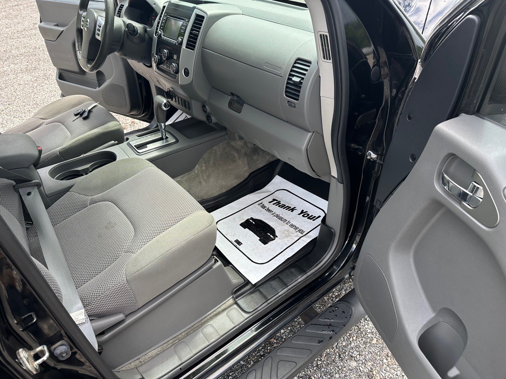 2018 Nissan Frontier Image 13