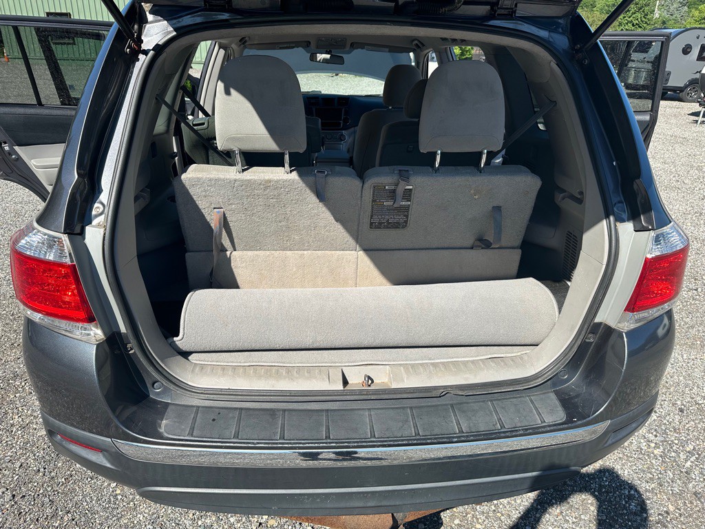 2013 Toyota Highlander Image 11