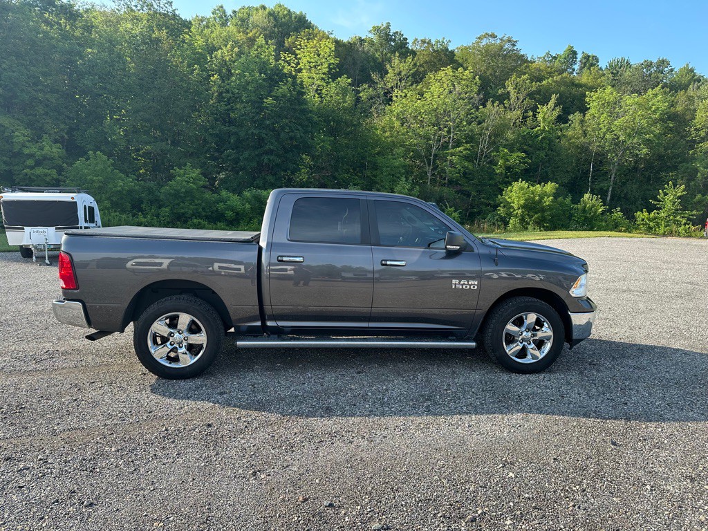 2017 RAM 1500 Image 6