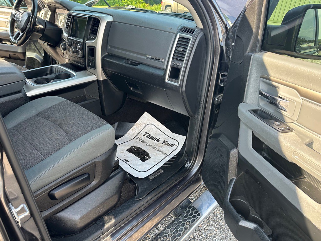 2017 RAM 1500 Image 13