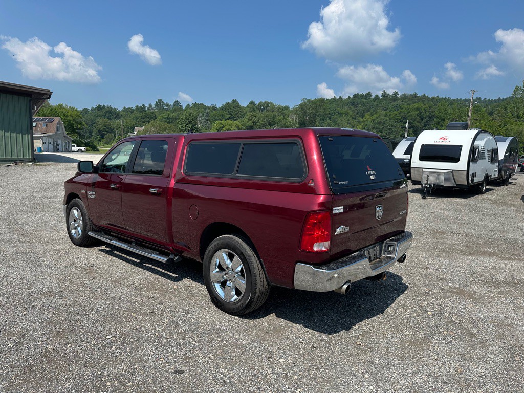 2017 RAM 1500 Image 3