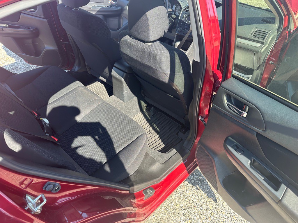 2013 Subaru Impreza Image 12