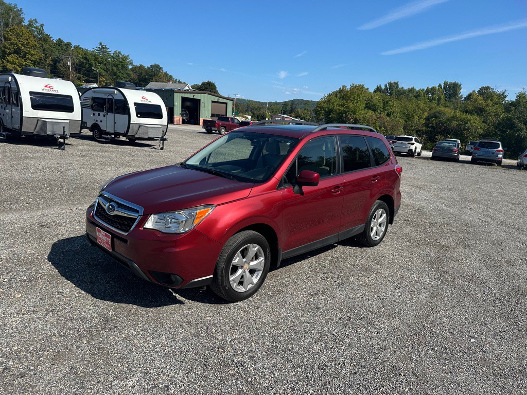 2016 Subaru Forester Image 1