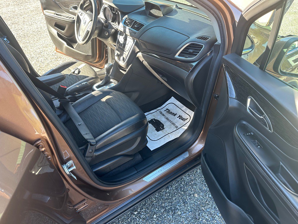 2016 Buick Enclave Image 13