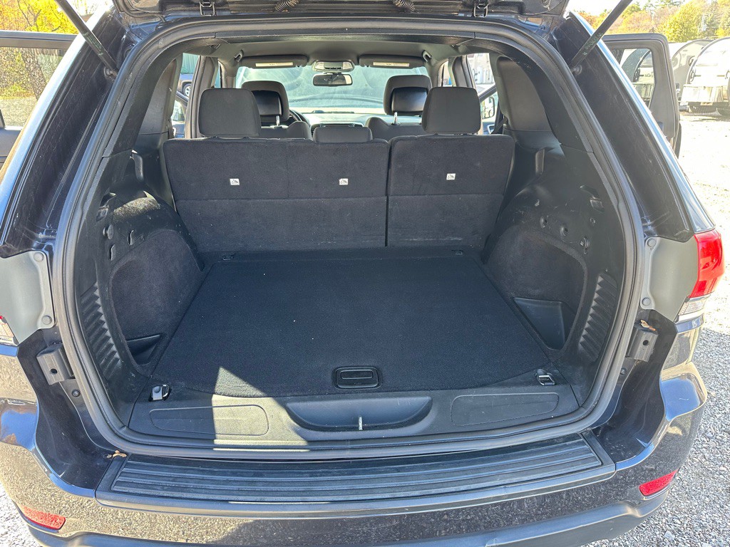 2014 Jeep Grand Cherokee Image 11