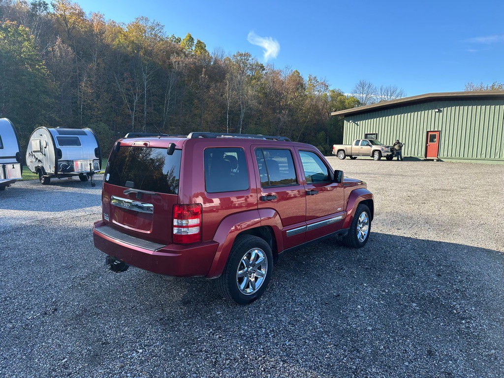 2012 Jeep Liberty Image 5