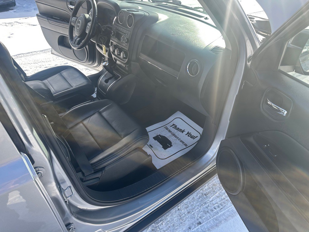 2016 Jeep Patriot Image 13