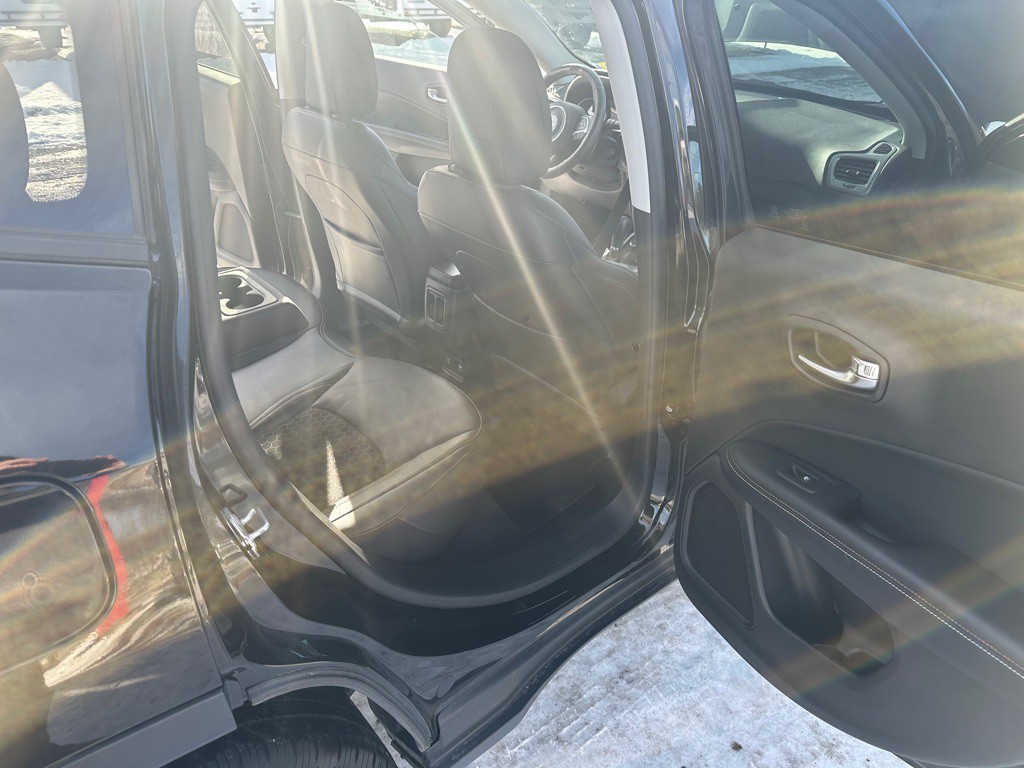 2019 Jeep Compass Image 12